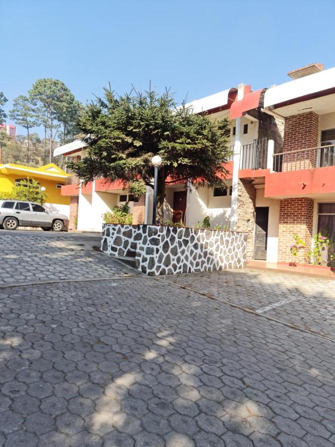 Hotel Kasa Kamelot Las Rosas Quetzaltenango Exteriér fotografie